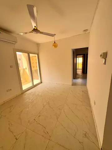 المجاز 2،بالقرب من حديقة المجاز وواجهة المجاز المائية، منطقة حيوية ومميزة وقريبة من الخدمات والمطاعم والمواصلات، الشارقة – الإمارات العربية المتحدة