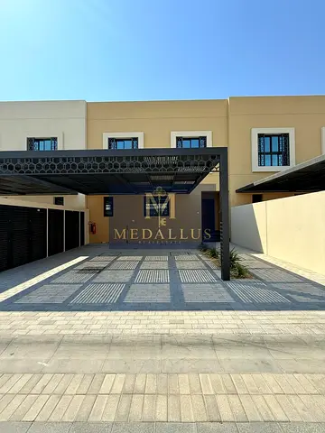 3 BR Townhouse | Sharjah Sustainable City | Ready to Move | Resale | Prime Location