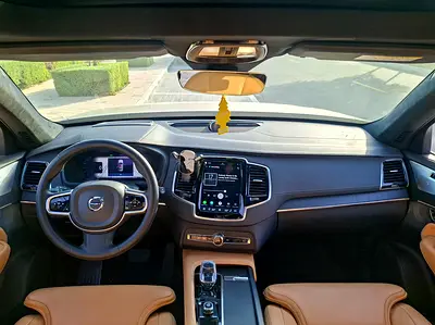صورة 9 لـ 2024 Volvo XC90