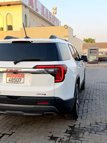 2023 GMC ACADIA — фото 10