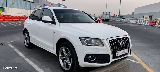 2011 AUDI Q5 photo 2