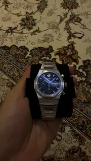 Girard-Perregaux Laureato Chronograph 42mm Blue Dial Automatic Stainless Steel Watch