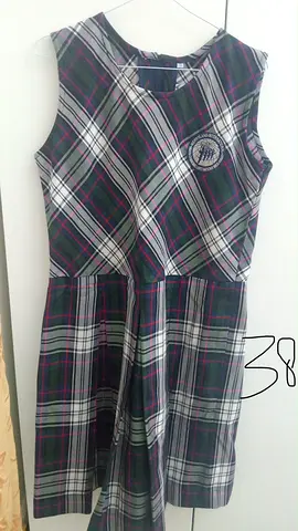 Girl uniform size 38
