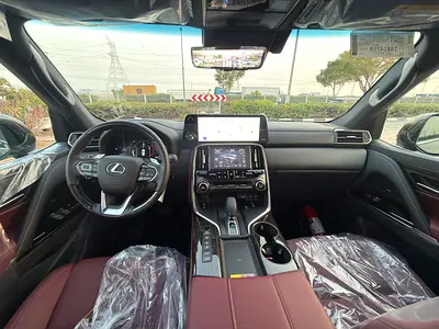 صورة 8 لـ 2026 Lexus LX-SERIES