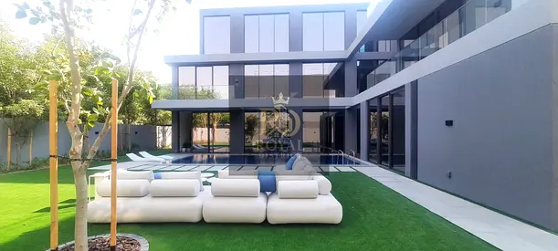 LUXURY SIGNATURE 6-BEDROOMS VILLA | PRIVET POOL & ELEVATOR | LUXURIOUS FINISHING | STYLISH LAYOUT |