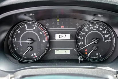 صورة 14 لـ 2026 Toyota HILUX
