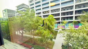HUGE SIZE STUDIO//-WITH SPACIOUS LAYOUT//-READY TO MOVE//-
