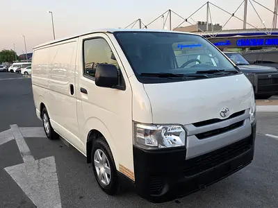 Toyota Hiace Standard 2022 GCC Specs - Excellent Condition