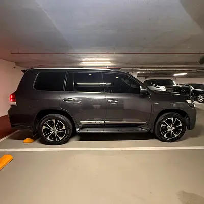 صورة 3 لـ 2021 Toyota LAND CRUISER