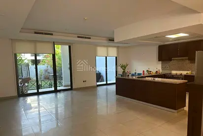 Opposite park ,INTERNAL,VACANT,prime location
