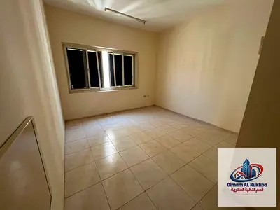 اجمل استديو مساحه كبيره في منطقه ممتازه قريب من جميع الخدمات مع صيانه مجانيه