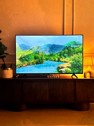 Hisense 55 inch UHD Smart Tv For Sale
