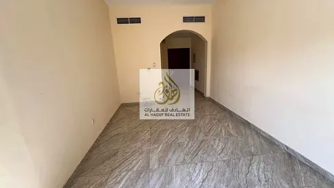 🏡 **للإيجار السنوي في 🏡 **1-3 – شارع الشيخ عمار** 🏡  فرصة مميزة للسكن في موقع حيوي ومطلوب على **شارع الشيخ عمار**، قريب من جميع الخدمات والمرافق، م