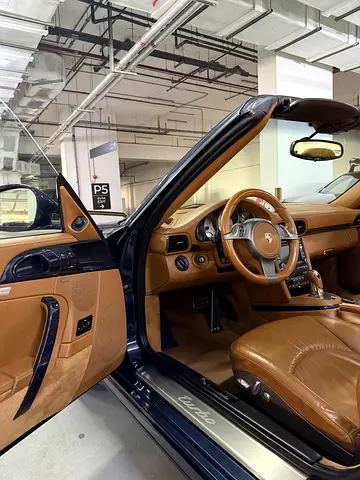 صورة مصغرة 18 لـ 2010 Porsche 911