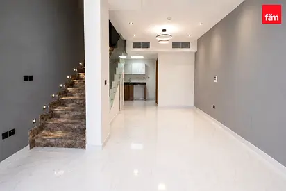 READY TO MOVE | FULLY FURNISHED | LOFT TOWNHOUSE