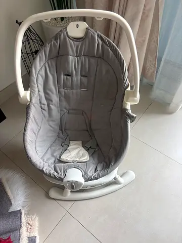 Gray Electric Baby Swing/Rocker in Good Condition