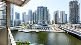 Canal views | High floor | Beach access
