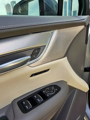 2023 Cadillac XT5 photo 15
