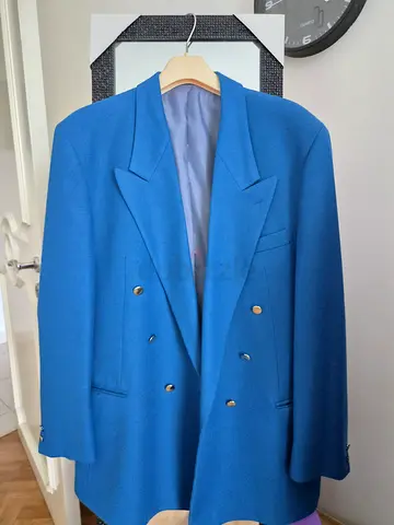 Excellent Quality Blue double-breasted blazer, size XL