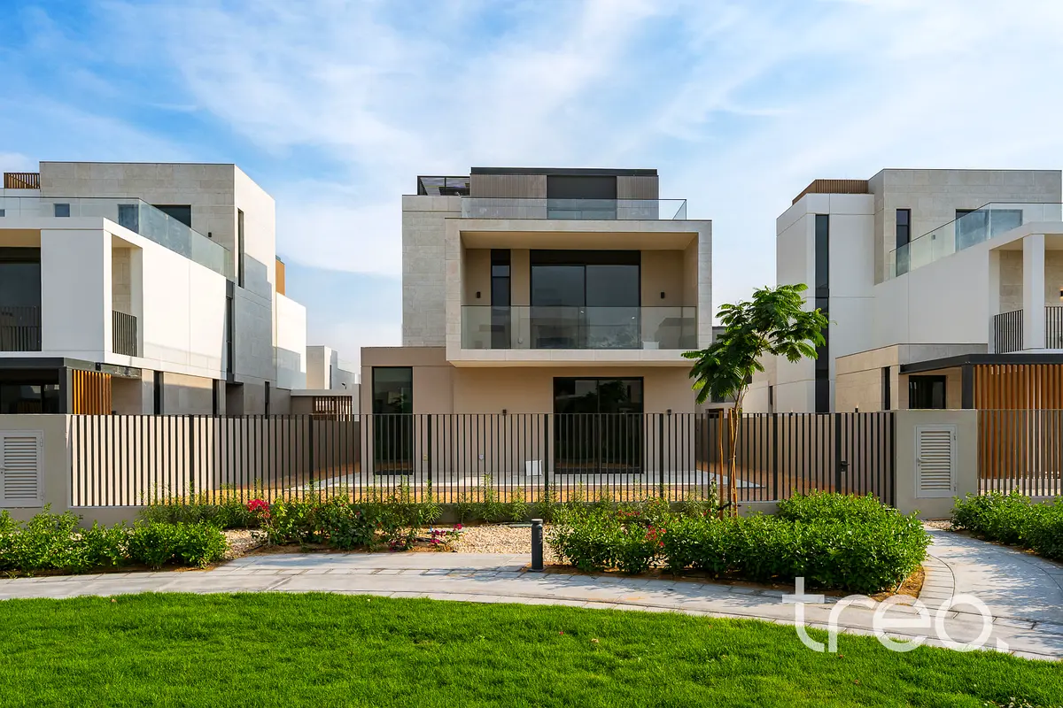 New to Market | Park Backing | Motivated Seller