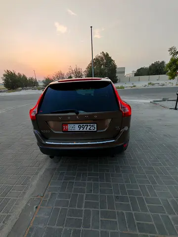 2010 Volvo XC60 照片 3