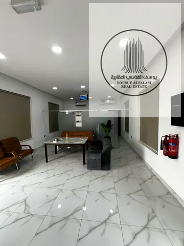 أرض صناعية مع مبنى إداري وسكن عمال | 80 كيلوواط | عجمان