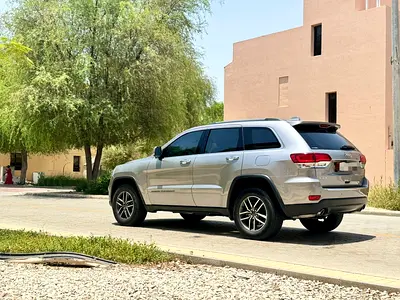 2020 JEEP GRAND CHEROKEE 照片 6