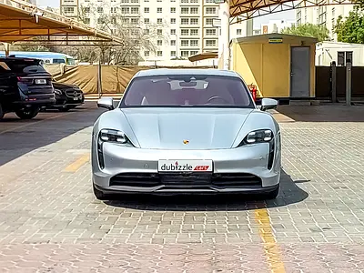 2022 Porsche TAYCAN 缩略图 2