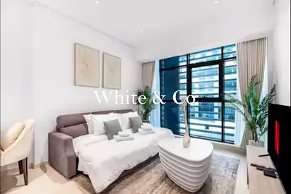 High Floors | Great Views | Vacant Now