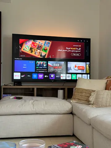 LG 70-Inch 4K UHD Smart TV – Excellent Condition