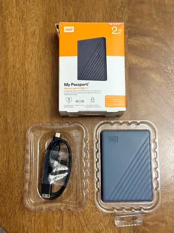 WD MINT CONDITION 2TB HDD