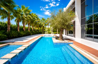 Live In Luxury | DM for Viewing | Great Investment