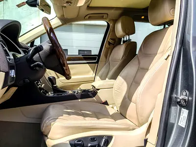 2015 Volkswagen TOUAREG 缩略图 11