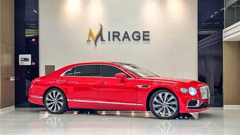 BENTLEY - FLYNG SPUR - W12 - V12 CYLINDERS - 2020 MODEL - RED COLOR - 73,000KM