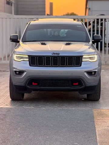 2017 JEEP GRAND CHEROKEE — фото 2
