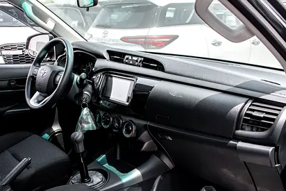 صورة 12 لـ 2026 Toyota HILUX