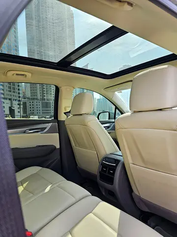 2023 Cadillac XT5 photo 7