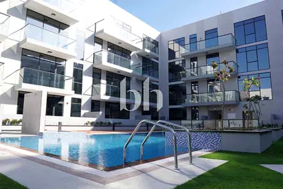 1BR | Partially Furnished | Mid Floor