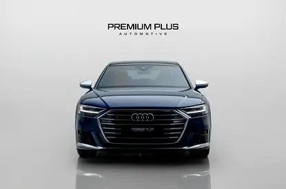 2020 AUDI S8 photo 2
