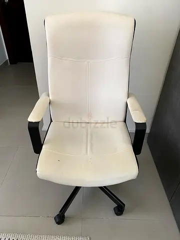 IKEA MALKOLM High-Back Office Chair – Cream