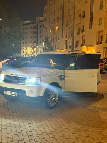 Pristine Land Rover Range Rover Sport HSE 2012 | GCC Specs | Well Maintained
