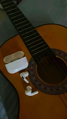 Classic guitar for sale