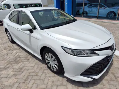 TOYOTA CAMRY S (( 2019 )) Gcc .., Free accident