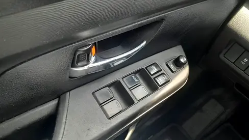 Suzuki Ertiga GL, миниатюра 13