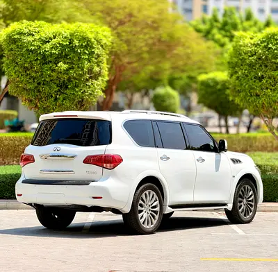 2016 Infiniti QX80 — фото 4