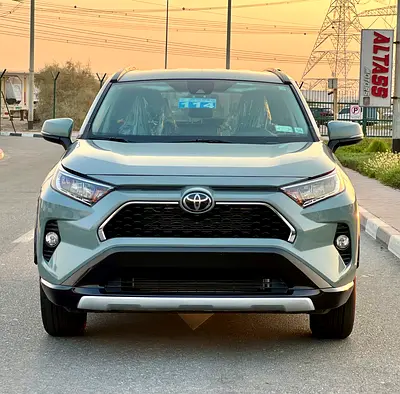 Toyota RAV4 XLE Premium 2021 - American Specs - Low Mileage