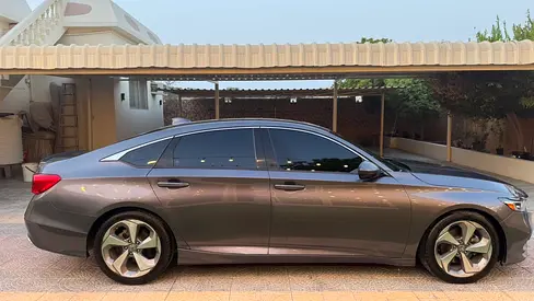 2019 Honda ACCORD — фото 6