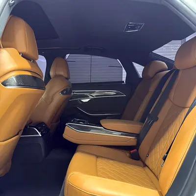 2022 AUDI S8 缩略图 9