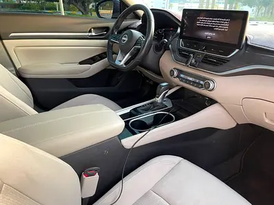 Nissan Altima SV, миниатюра 10