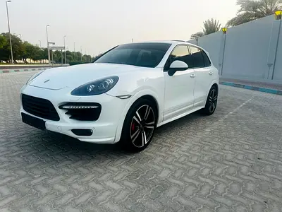 Porsche Cayenne GTS 2014 | GCC Specs | Full Service History
